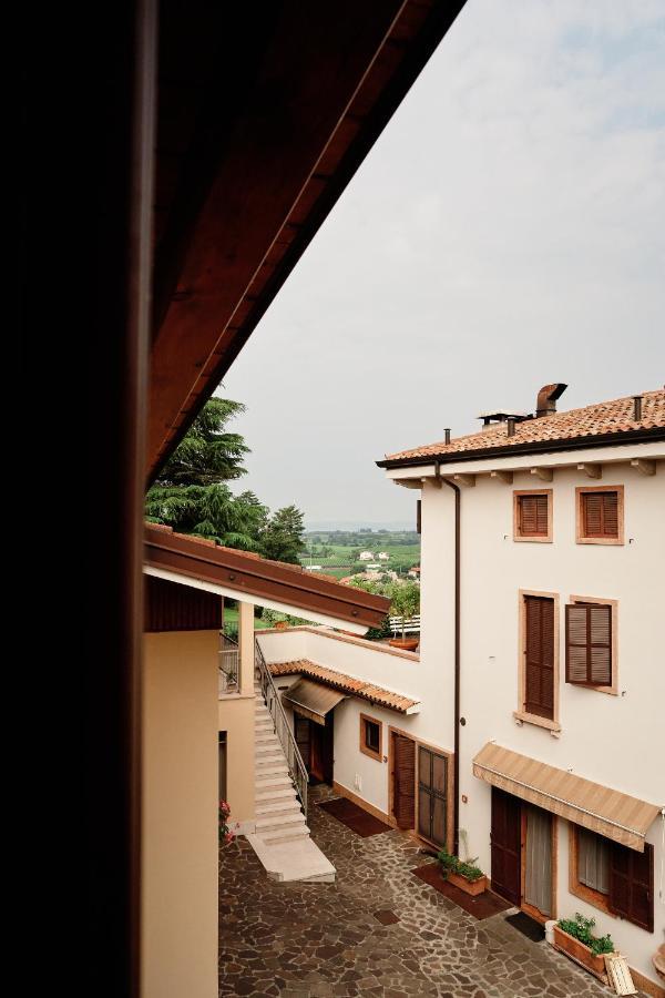 Bed and Breakfast Ad Sidera Pastrengo Exterior foto