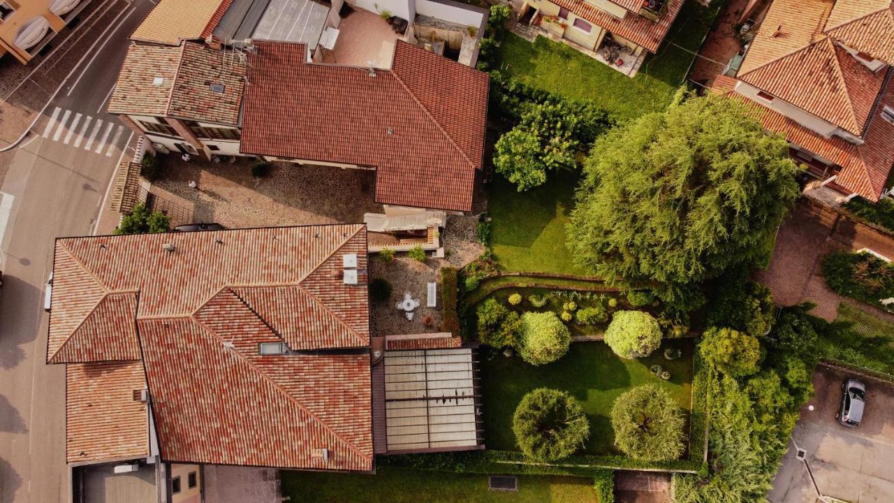 Bed and Breakfast Ad Sidera Pastrengo Exterior foto