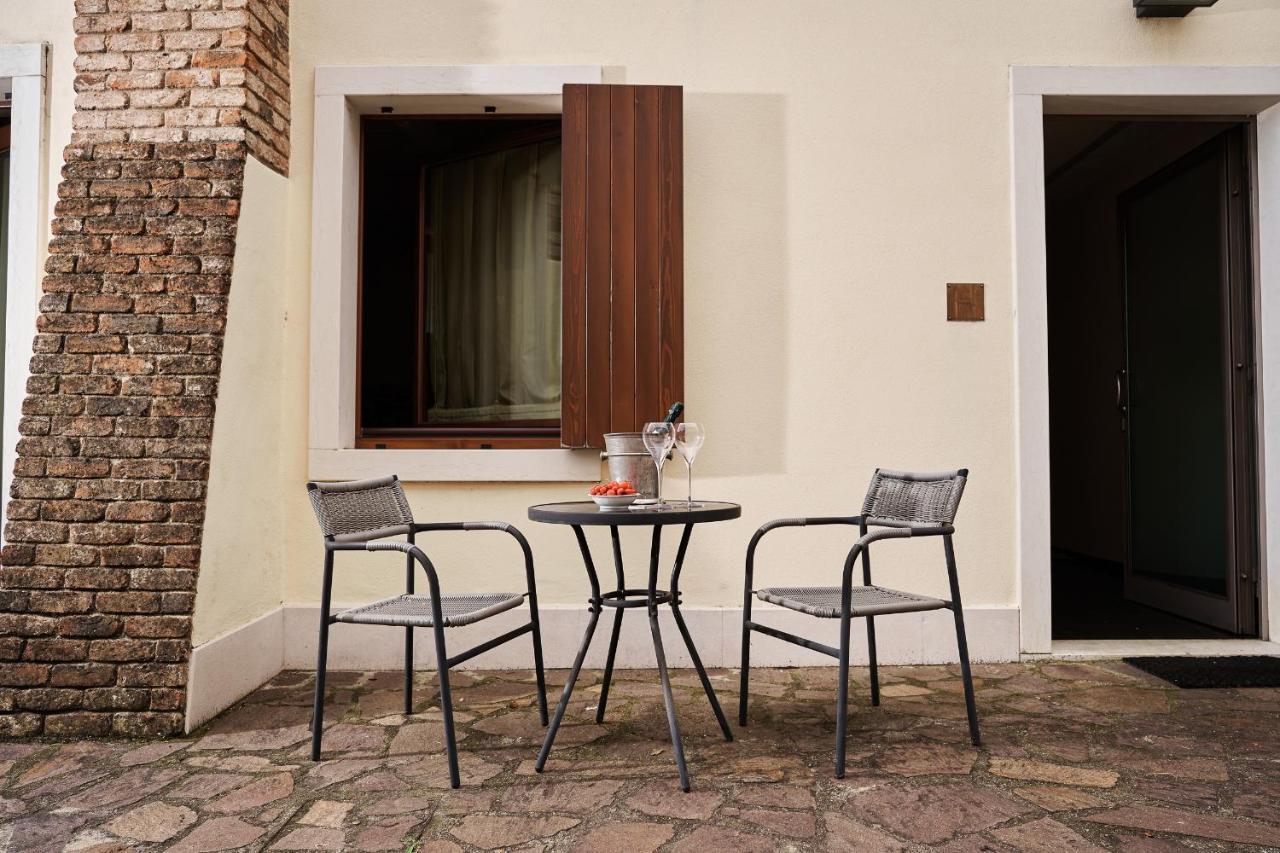 Bed and Breakfast Ad Sidera Pastrengo Exterior foto