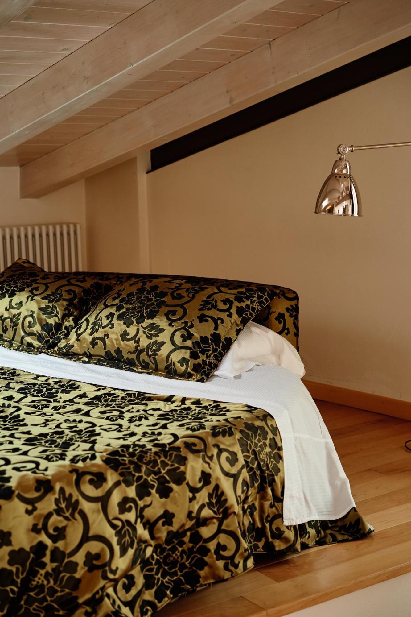 Bed and Breakfast Ad Sidera Pastrengo Habitación foto